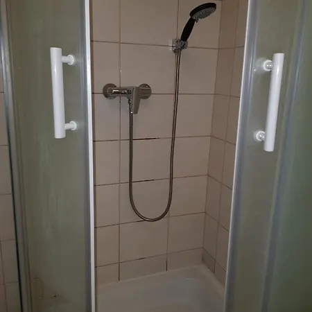 Хостел Park-dobraszczecinska Dobra (Szczecin)