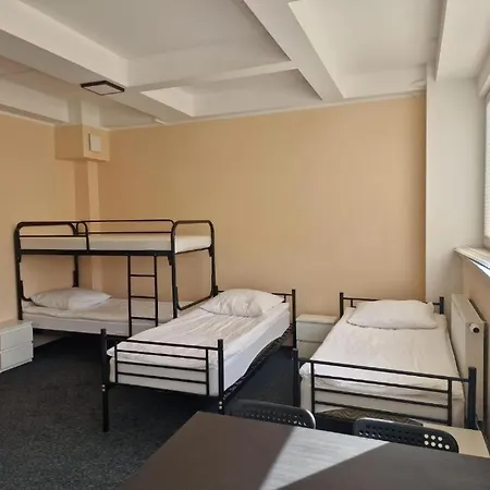 Park-dobraszczecinska Хостел Dobra (Szczecin)