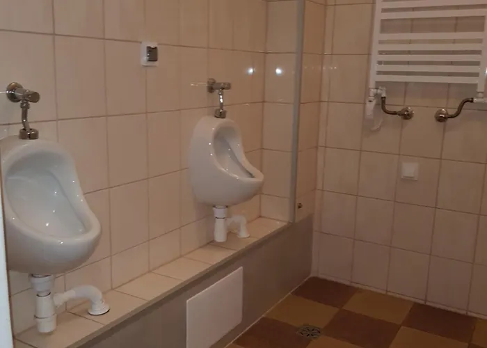 Park-dobraszczecinska Hostel Dobra (Szczecin)