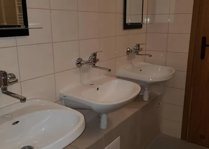 Park-dobraszczecinska Dobra (Szczecin)